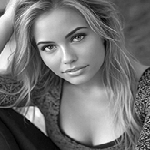 Cryptic ChicksUltra 2026-04-090292