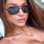 Cryptic ChicksUltra 2026-04-090675