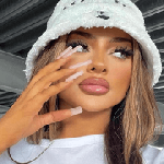 Cryptic ChicksUltra 2026-04-090782