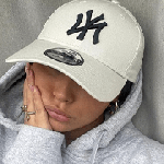 Cryptic ChicksUltra 2026-04-091175