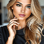 Cryptic ChicksUltra 2026-04-090365