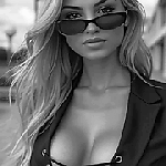 Cryptic ChicksUltra 2026-04-090434