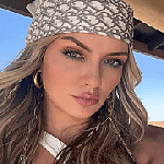 Cryptic ChicksUltra 2026-04-090463