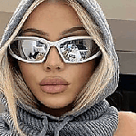 Cryptic ChicksUltra 2026-04-090676